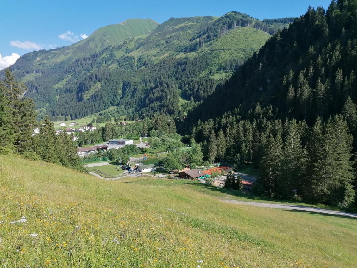 Ferienwohnungen Haus Almrausch Bichlbach Exteriör bild